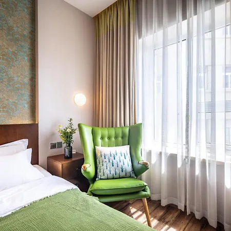 Kaiyue Hotel Zhongshan Road St Michael'S Cathedral And Zhanqiao Pier 青島市 エクステリア 写真